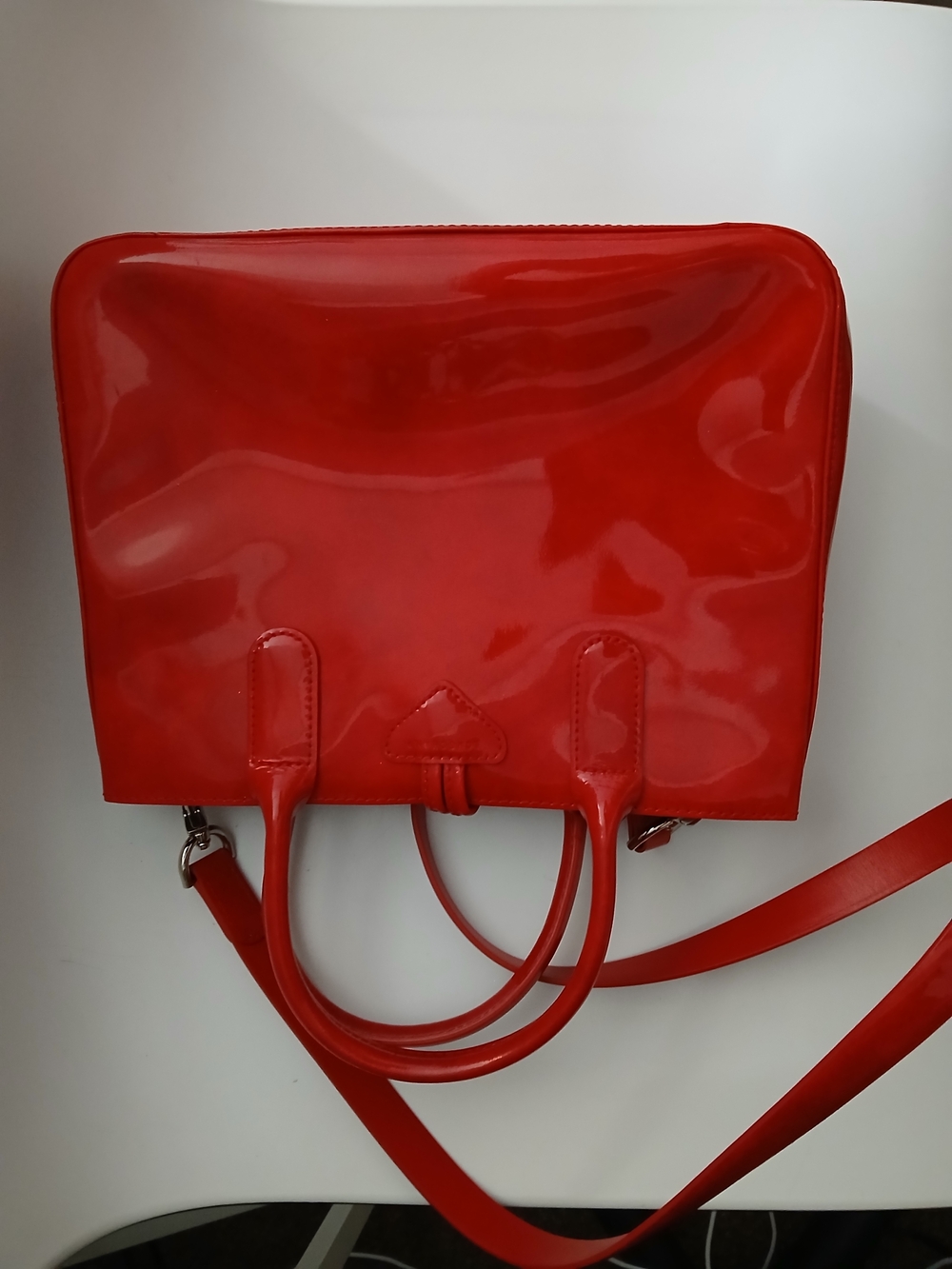 Longchamp Red Patent Leather Satchel with Detachable Strap, Silver Hardware - Picture 4 of 6